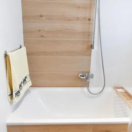 Tradicia Apartment *